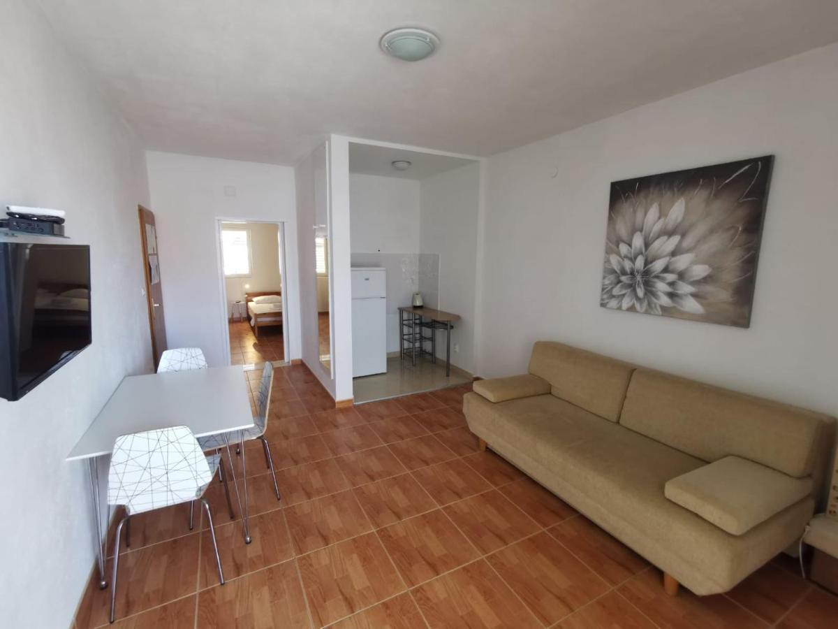Apartments Angela Makarska Exterior foto